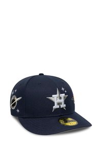 Cappellino da baseball blu navy con logo a stella bianco "H" sul davanti, pianeti e stelle ricamati sui lati e adesivo dorato sulla visiera.