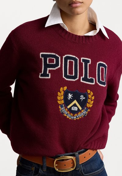 Polo Ralph Lauren LOGO CREST WOOL CREWNECK SWEATER - Džemperis - rich ruby