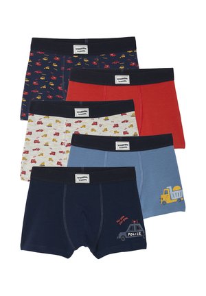 Fünf Paar Boxershorts: verschiedene Farben einschließlich Marineblau, Rot, Grau und Blau, mit Fahrzeugmustern und einem strukturierten Bund.