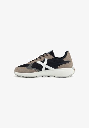 MUNICH, BABEL - Zapatillas - black