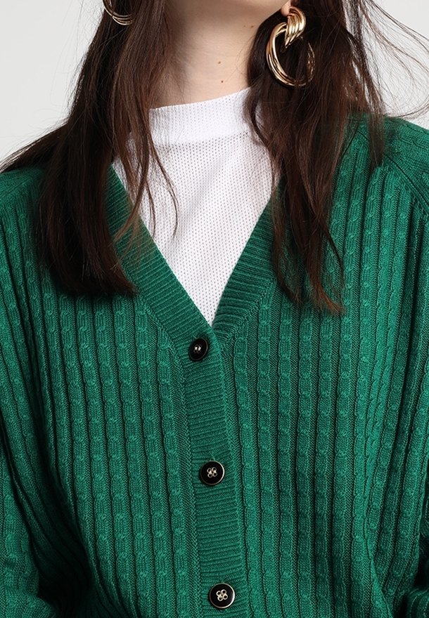 BAUM UND PFERDGARTEN カーディガン BAUM UND PFERDGARTEN(バウムアンドヘルガーデン)】 CRISTIN SHORT