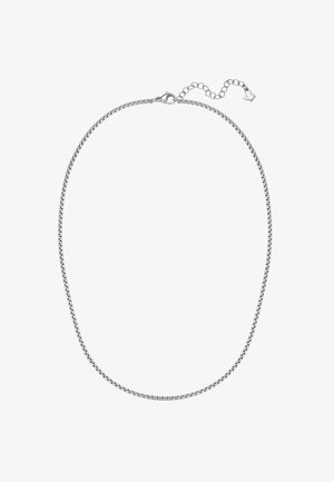Collar de cadena de plata con cierre de langosta y cadena de extensión ajustable que termina en un pequeño colgante con forma de flecha.