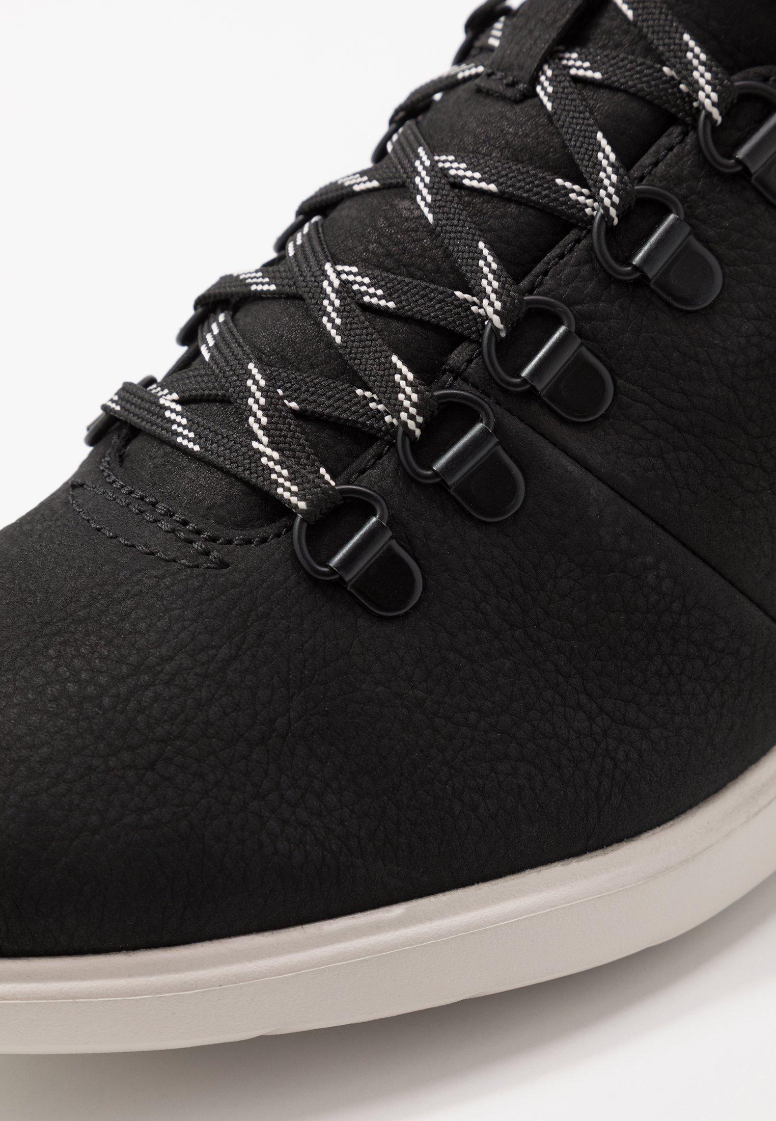 grand plus essex hiker boot