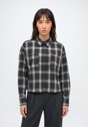 ONLY, ONLILSTON LS GLITTER DETAIL SHIRT WVN - Риза с копчета - black checks/w embellishment