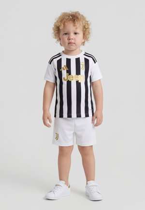 adidas Performance, JUVENTUS 26/27 HOME BABY KIT UNISEX SET - Pantalón corto de deporte - white/black