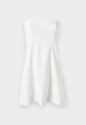 Strapless witte jurk in een lichtgewicht linnenmix, met een nauwsluitend lijfje en een vloeiende A-lijn rok. Glad textuur, eenvoudig ontwerp.