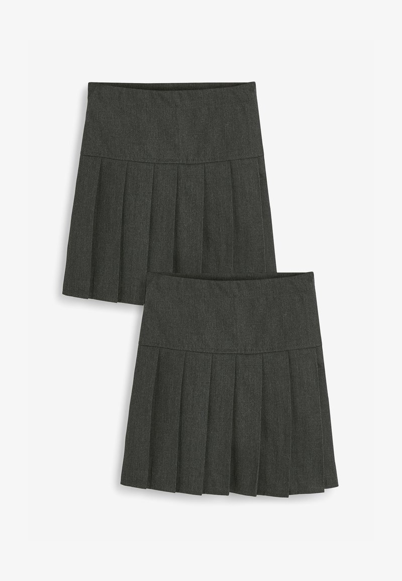 Dwie plisowane spódnice z ciemnoszarego materiału. Każda ma płaski pasek w talii i pionowe plisy. Tkanina wydaje się gładka z delikatną teksturą.