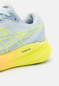 ASICS GEL-PULSE 15 - Scarpe da corsa su strada - cool grey/safety yellow