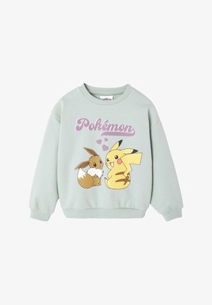 Hellgrüner Sweatshirt mit Pokémon-Charakteren Eevee und Pikachu. Bedruckter Text "Pokémon" in Pink, mit Herzen über Pikachu.