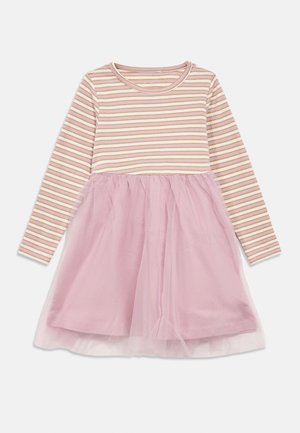 Name it, Rib Knitted - Vapaa-ajan mekko - dawn pink/cloud dancer