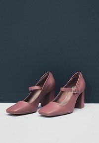 Avokkaat - rose pink