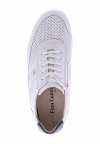 White leather sneaker with perforated pattern, round toe, lace-up closure, grey and navy accents, and printed brand label inside.