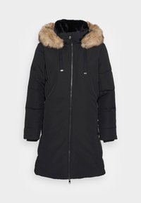 Sort puffjakke med hætte af kunstpels, lynlås og snore. Har lange ærmer og en mellemlang længde. Glat overflade.