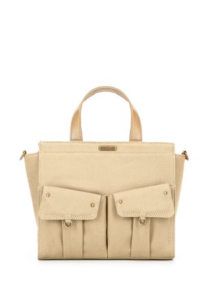 Beige Leinenshandtasche mit zwei Fronttaschen, goldfarbener Hardware und zwei kurzen Griffen. Strukturierte Form und strukturierte Stoffoberfläche.
