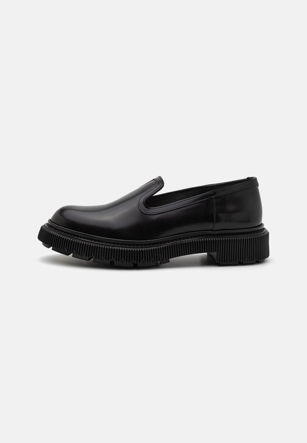TYPE 215 UNISEX - Slip-ons