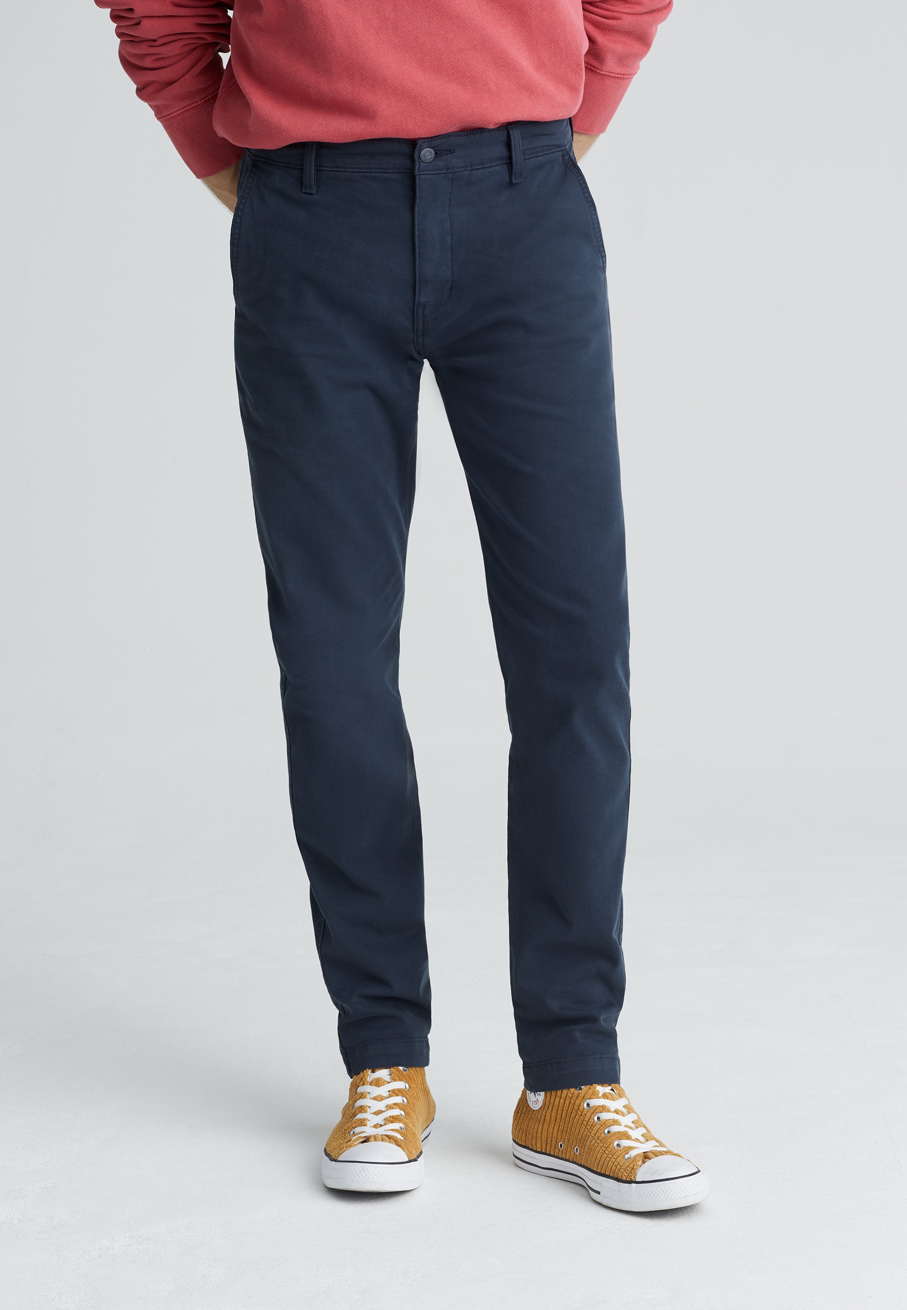 levis chinos