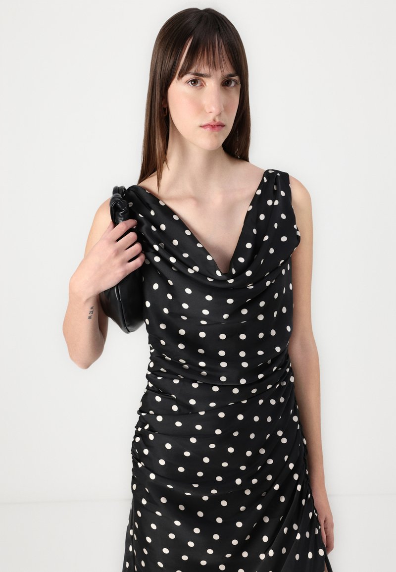 Abercrombie & Fitch Cowl Neck Draped Maxi Dress - Occasion wear - black -  Zalando.ie