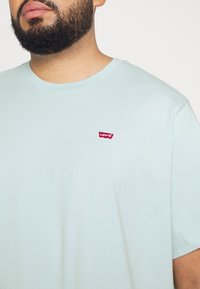 Levi's® Plus T-shirt estampada - starlight blue