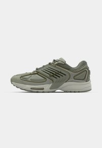 Não selecionado, light army/med olive/light bone