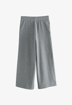 Pilki, lengvi, trumpi kelnių modeliai, pagaminti iš minkštos medžiagos, su elastine juosmens juosta ir laisvu pritaikymu be kišenių.