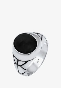 Unselected, silver-coloured