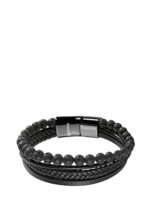 Schwarzes Lederarmband mit geflochtenen Abschnitten und strukturierten schwarzen Lavaperlen. Edelstahlverschluss mit Markenlogo.