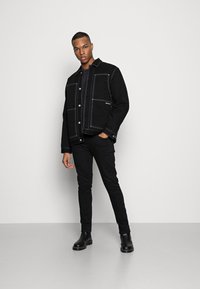 Kaotiko CREW - Camisola - black