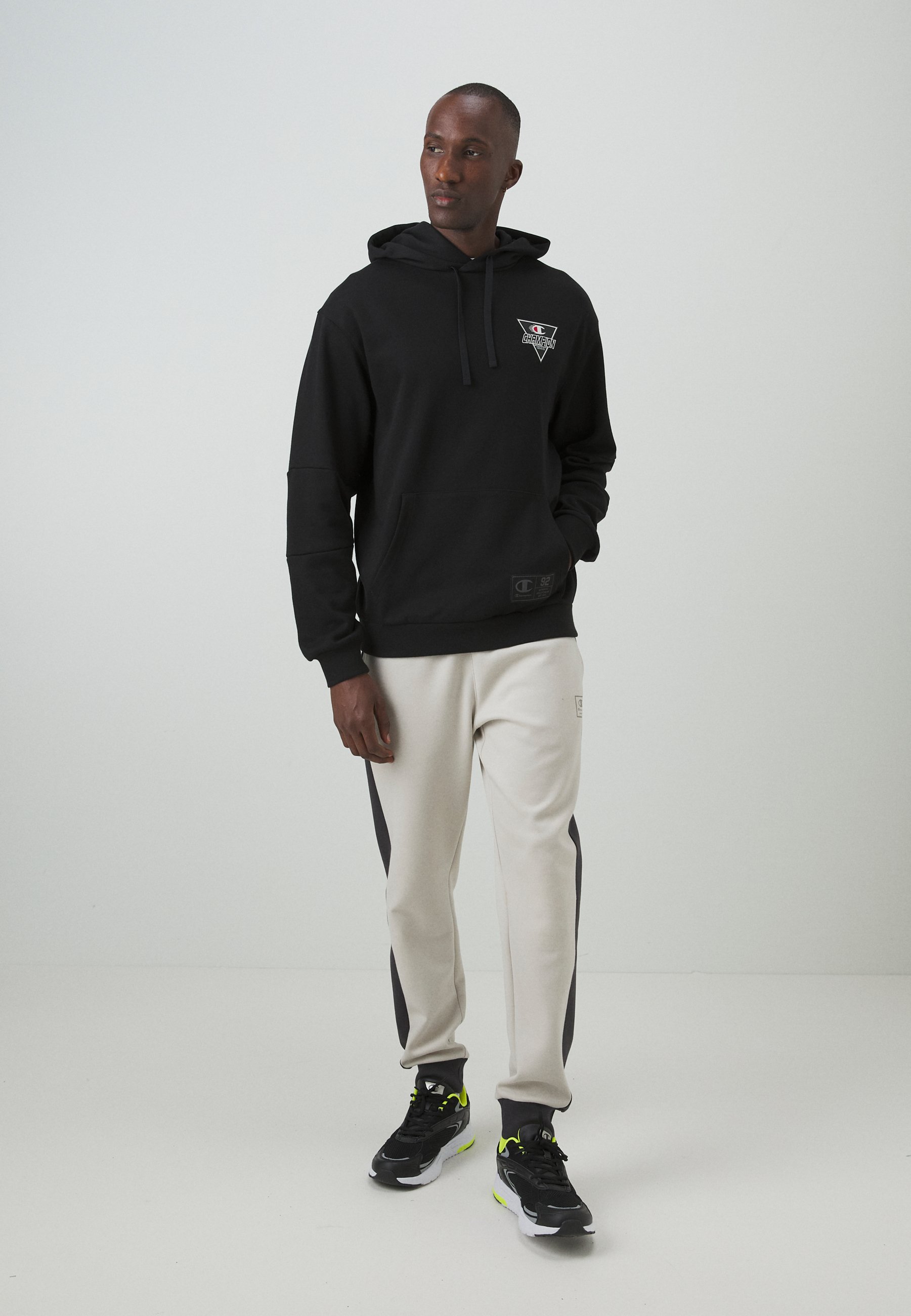 Sweat à Capuche Blanc Avec Le Numéro 97 - Style équipe Sportive, Coupe Classique - 13