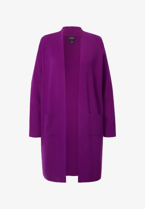 Lila, offene Strickjacke aus weichem Stoff, mit zwei vorderen Taschen und dreiviertellangen Ärmeln. Einfaches Design ohne Verschlüsse.