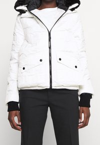 Desigual Vinterjacka - white