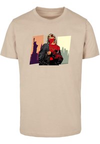 Merchcode GRAND RED GIRL ROUND NECK - T-shirts med print - sand