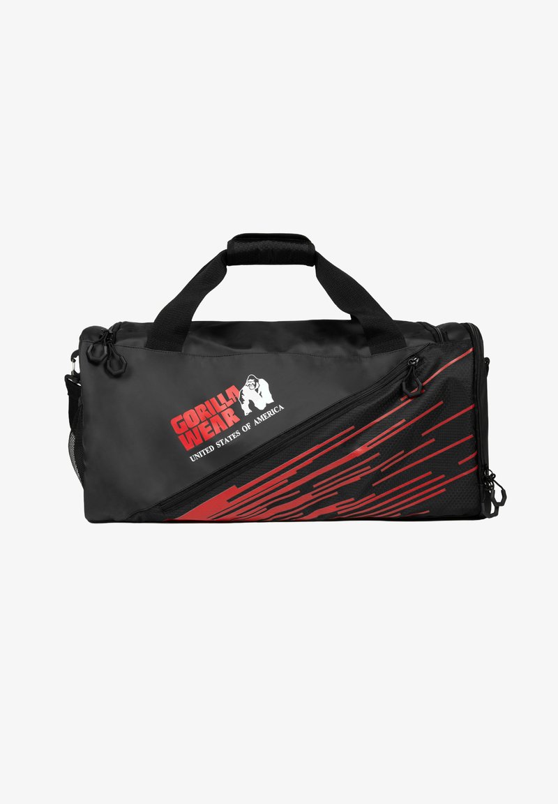 Zwarte sporttas met rode accenten, voorzien van een logo. Gemaakt van duurzaam materiaal, heeft het een ritssluiting en dubbele handvatten voor het dragen.