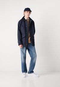 GANT SPRING DECKER JACKET Summer jacket evening blue