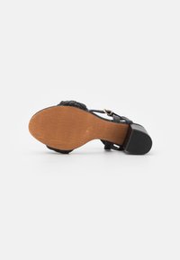 Marco Tozzi Sandals - black