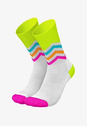 INCYLENCE, RUNNING VOLTS - Sportsocken - canary pink