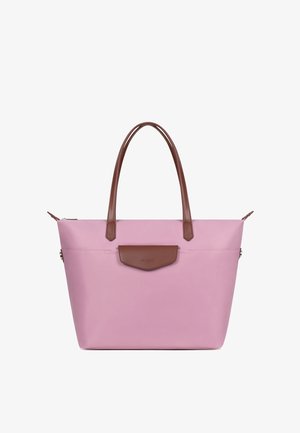 Grande borsa a spalla rosa con manici marroni e una tasca frontale con patta in pelle marrone, mostrata su uno sfondo bianco.