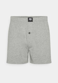 Pantaloni corti grigi in cotone con vita elastica, dotati di un singolo bottone frontale e bordo cucito. L'etichetta in vita mostra il logo del marchio.