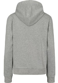 Šedá mikina s kapucí vyrobená z měkké tkaniny, s jednoduchým designem, žebrovanými rukávy a lemem, hladkým povrchem a standardním střihem.