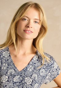 Tom Joule REGULAR FIT - NIA V-NECK - Trikotaažkleit - multi