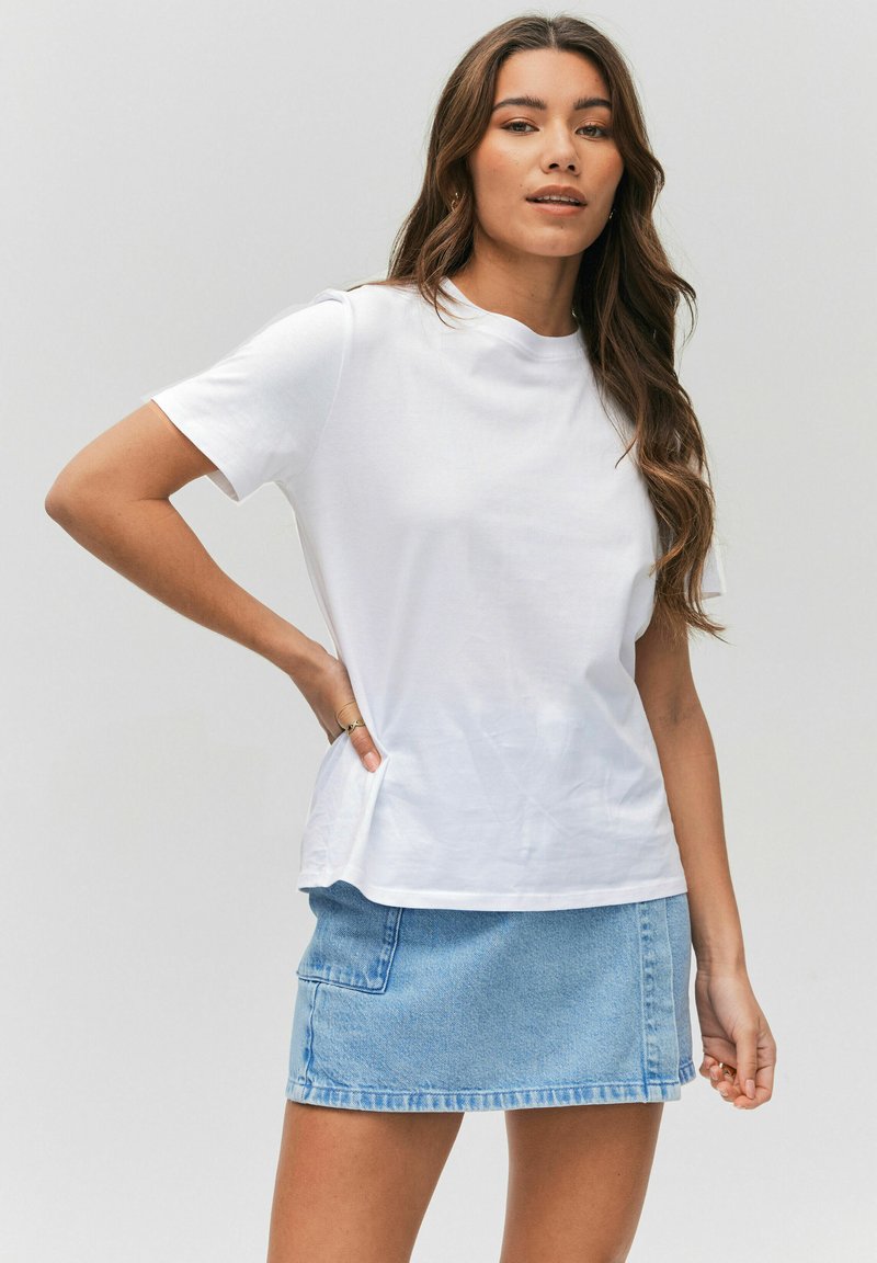 Blouse fille d'occasion Acanthe blanc - 6 ans