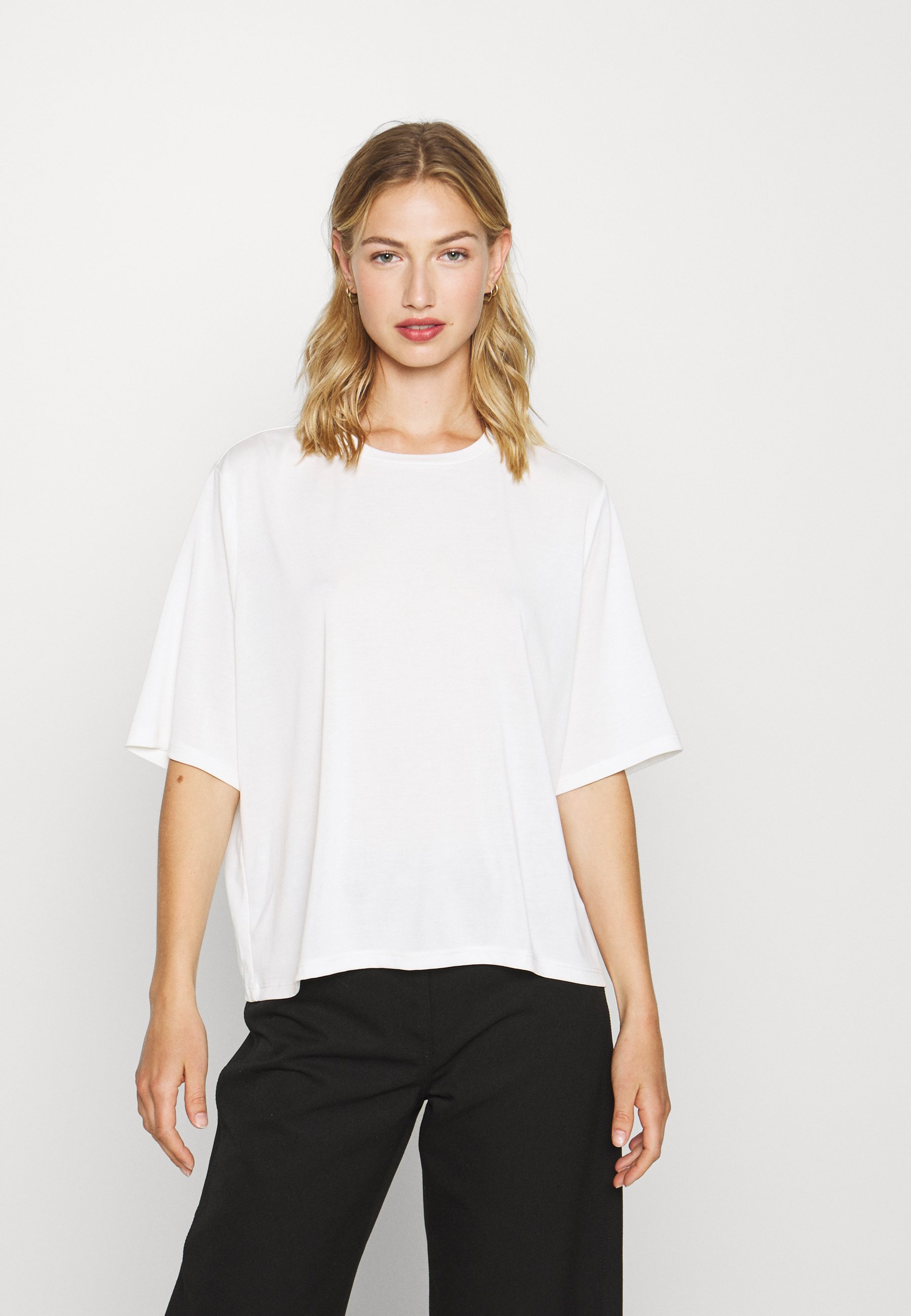 Monki DORA T shirts white Zalando.no Monki DORA - T-shirts - white