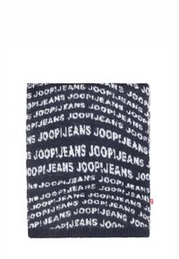 Marineblauwe gebreide sjaal met een patroon van herhalende witte tekst 'JOOP!JEANS'. Zachte textuur met geribbelde rand, subtiele stretch en rood labelaccent.
