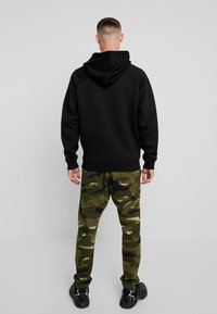 Urban Classics RAGLAN ZIP POCKET HOODY - Felpa con cappuccio - black