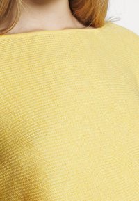 Vero Moda Sweter