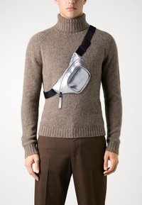 Rains BUM BAG MICRO UNISEX - Diržinis krepšelis - mirror