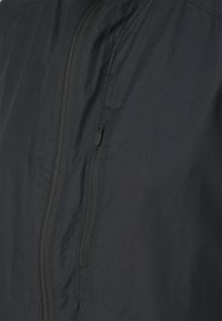 Thumbnail Image 5