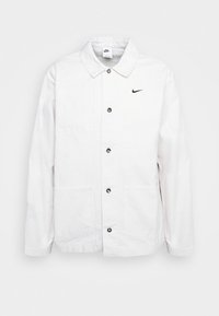 Niewybrane, phantom/black