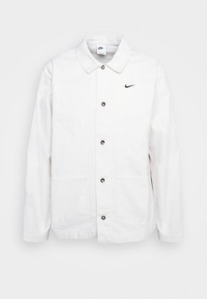 Nike Sportswear CHORE COAT - Lehká bunda - phantom/black