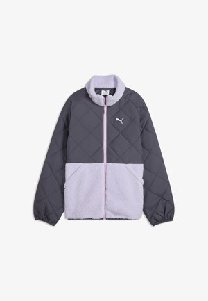 Gesteppte Langarmjacke mit Reißverschluss, mit dunkelgrauem Oberteil und Ärmeln, hellviolettem Fleece-Unterteil, Kragen und Puma-Logo auf der Brust.