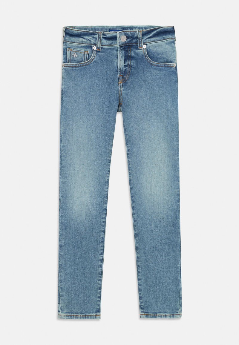 Jean en denim bleu clair avec une coupe slim, design à cinq poches et couture visible. Texture lisse et zones légèrement décolorées pour un look usé.